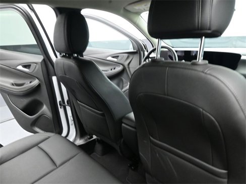 Used 2024 Buick Encore GX Sport Touring image 27