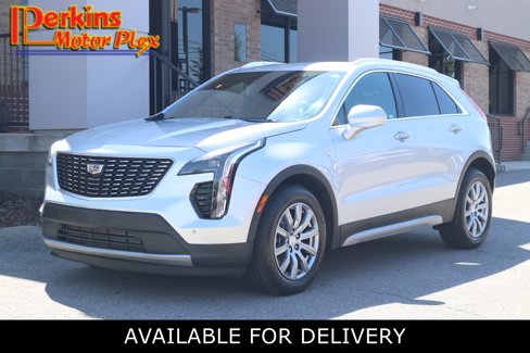 Used 2020 Cadillac XT4 Premium Luxury image 1