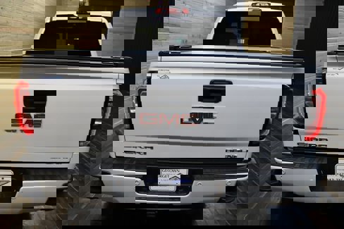 Used 2018 GMC Sierra 1500 Denali w/ Denali Ultimate Package image 4