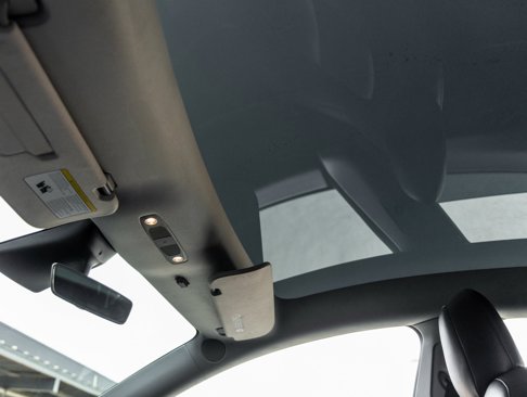 Used 2021 Tesla Model Y Long Range image 21