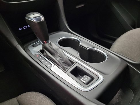 Used 2019 Chevrolet Equinox LT image 26