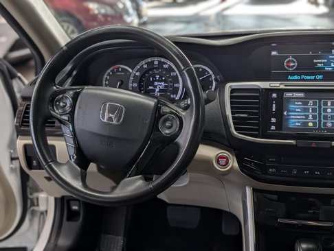 Used 2017 Honda Accord EX-L image 19