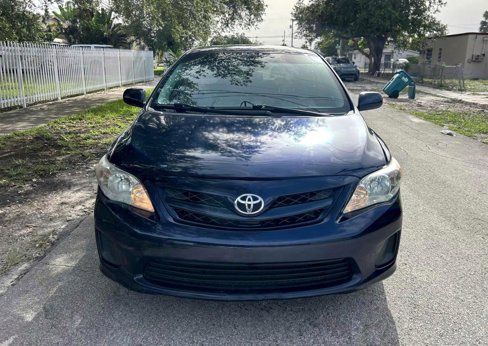 Used 2013 Toyota Corolla L image 17