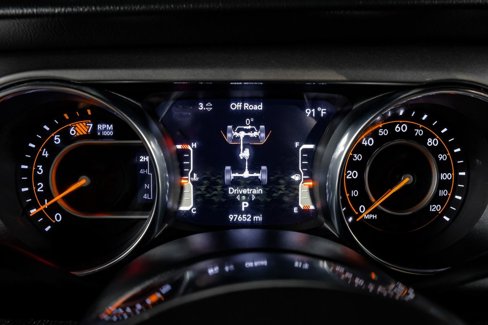Used 2018 Jeep Wrangler Unlimited Sahara image 20