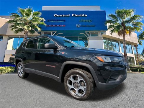 Used 2022 Jeep Compass Trailhawk w/ Trailhawk Convenience Group image 2