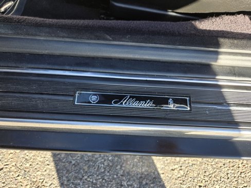 Used 1991 Cadillac Allante image 14