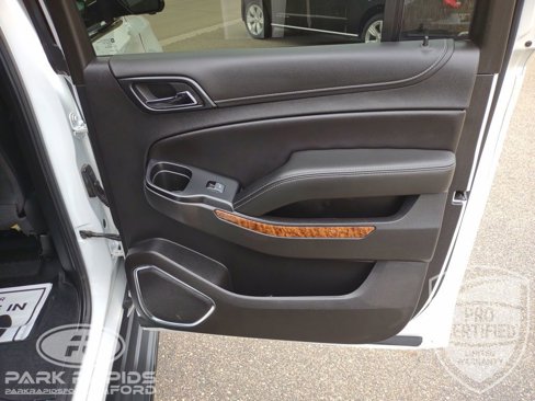 Used 2020 Chevrolet Suburban Premier image 54