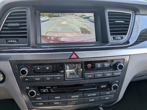 Used 2016 Hyundai Genesis 3.8 w/ Option Group 02 image 12