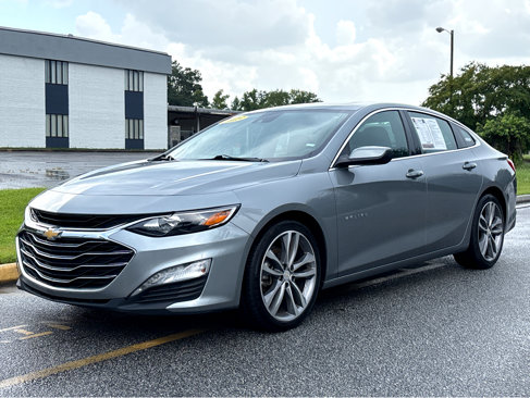 Used 2023 Chevrolet Malibu LT image 3