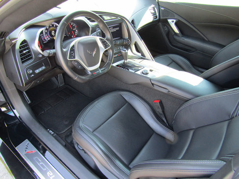 Used 2019 Chevrolet Corvette Z06 w/ Battery Protection Package image 10