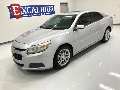 Used 2015 Chevrolet Malibu LT w/ Power Convenience Package image 19