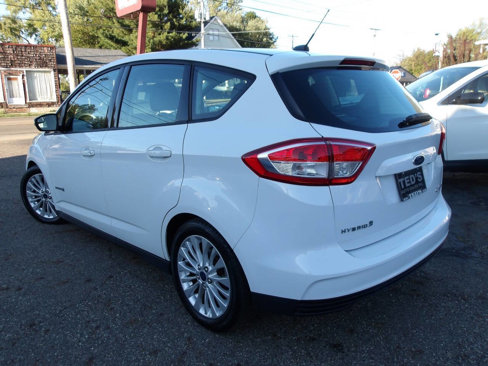 Used 2017 Ford C-MAX SE image 5