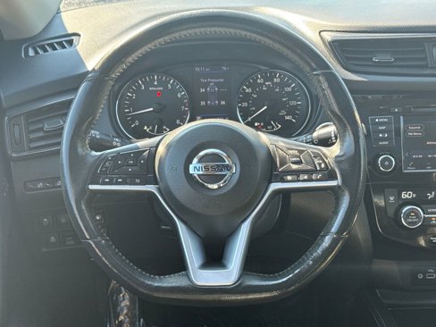 Used 2018 Nissan Rogue SL w/ Premium Package image 17