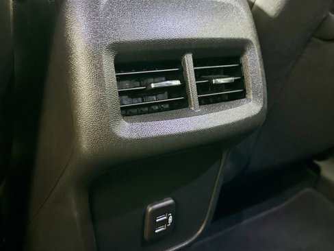 Certified 2022 Chevrolet Equinox LT image 24