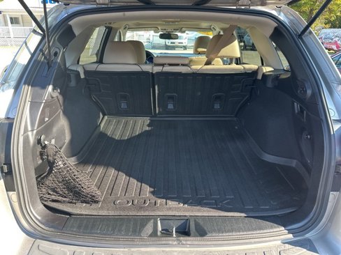 Used 2016 Subaru Outback 2.5i Limited image 7