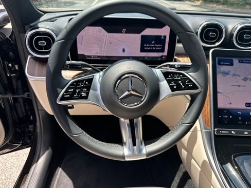 Used 2025 Mercedes-Benz C 300 Sedan image 16