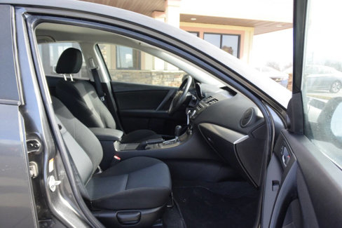 Used 2010 MAZDA MAZDA3 i Touring image 31