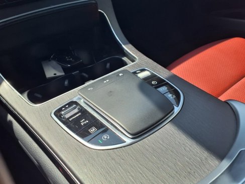 Certified 2022 Mercedes-Benz GLC 300 4MATIC image 23