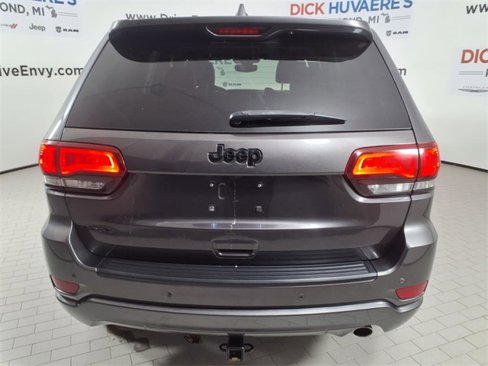 Used 2019 Jeep Grand Cherokee Altitude image 5