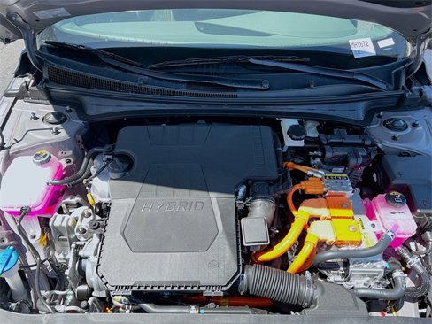 New 2025 Hyundai Elantra SEL image 29