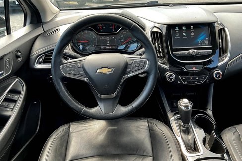 Used 2017 Chevrolet Cruze Premier image 5