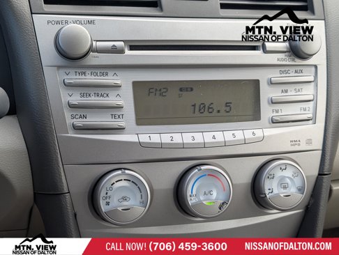 Used 2011 Toyota Camry LE image 18