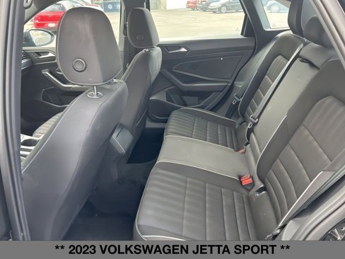 Used 2023 Volkswagen Jetta Sport image 12