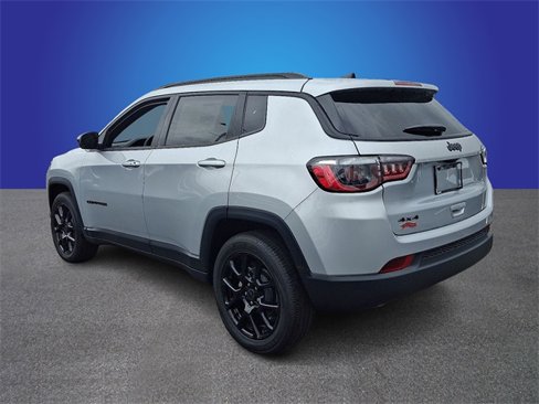 New 2025 Jeep Compass Latitude w/ Altitude Special Edition image 4