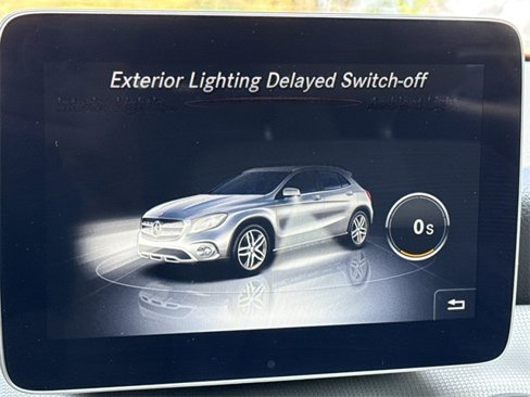 Used 2020 Mercedes-Benz GLA 250 image 21