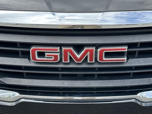 Certified 2022 GMC Terrain SLE w/ Driver Convenience Package image 42