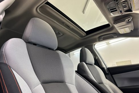 Used 2021 Subaru Crosstrek 2.0i Premium w/ Moonroof Package image 16