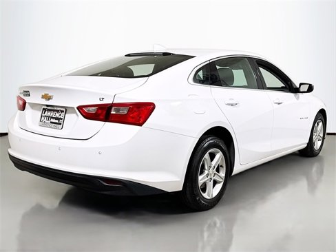 Used 2024 Chevrolet Malibu LT image 4