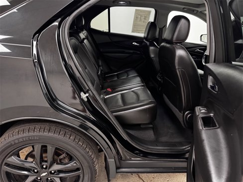 Used 2020 Chevrolet Equinox LT w/ Midnight Edition image 14