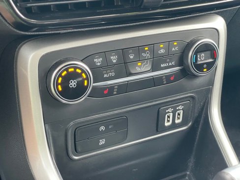 Used 2018 Ford EcoSport Titanium image 18