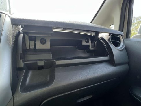 Used 2014 Nissan Versa Note SV image 19