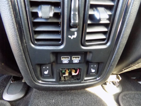 Used 2015 Jeep Grand Cherokee Limited image 21