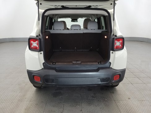 Used 2015 Jeep Renegade Latitude image 29