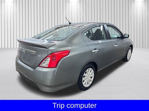 Used 2018 Nissan Versa SV image 7