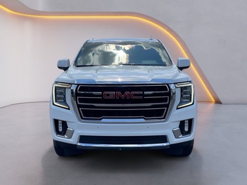 Used 2021 GMC Yukon SLT image 2