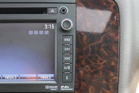 Used 2014 GMC Yukon XL Denali image 25