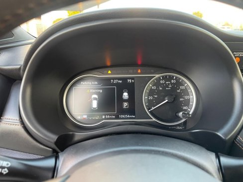 Used 2019 Nissan Kicks SR w/ SR Premium Package image 21