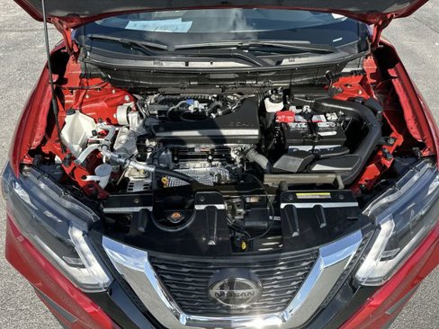 Used 2018 Nissan Rogue SV w/ Premium Package image 34