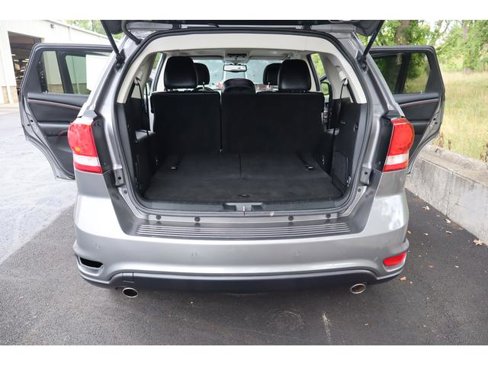 Used 2013 Dodge Journey R/T w/ Flexible Seating Group image 14