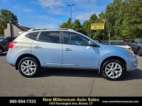 Used 2011 Nissan Rogue SV w/ SL Pkg image 6