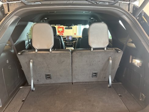 Used 2022 Ford Explorer ST w/ ST Street Pack image 19