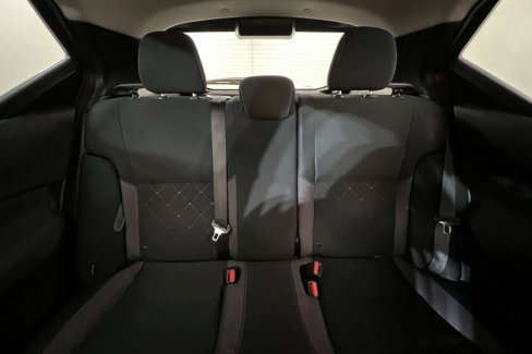 Used 2020 Nissan Kicks S image 26