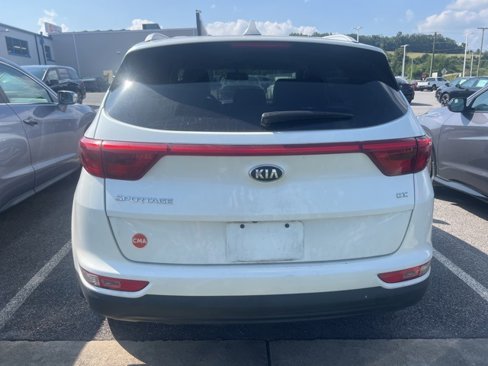 Used 2017 Kia Sportage EX image 3