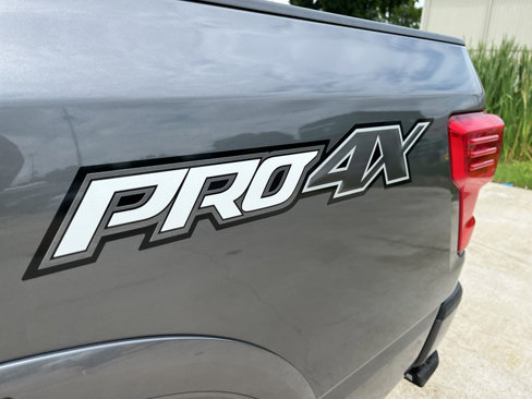 Used 2019 Nissan Titan PRO-4X w/ Pro-4x Utility Package image 21