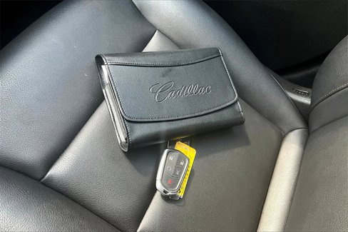 Certified 2022 Cadillac XT4 Sport w/ Driver Awareness Package image 35