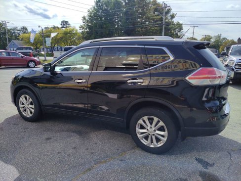 Used 2016 Nissan Rogue SV w/ SV Premium Package image 5